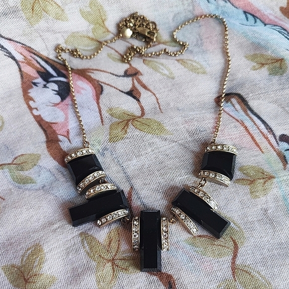 J. Crew Art Deco Jet Black Lucite Acrylic Oxidized Brass Tone Statement Necklace - Picture 3 of 10